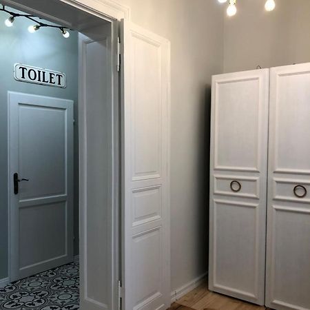 Apartament Przy Studni Czarownic ゴジュフ・ヴィエルコポルスキ エクステリア 写真